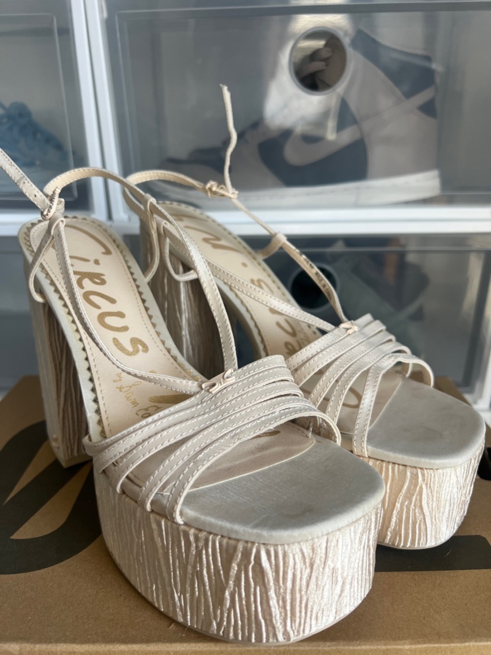 Circus by Sam Edelman Ivory Textured Platform Sandals